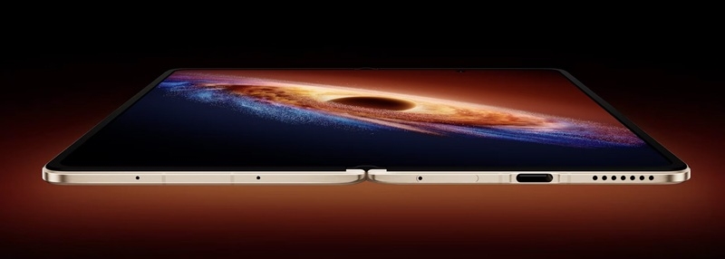 У Китаї дебютував Honor Magic V6 — найкрутіший Fold-смартфон зі Snapdragon 8 Elite Gen 5 і акумулятором на 7150 мА·ч