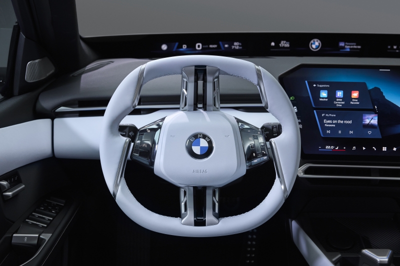 BMW офіційно представила електричний седан i3