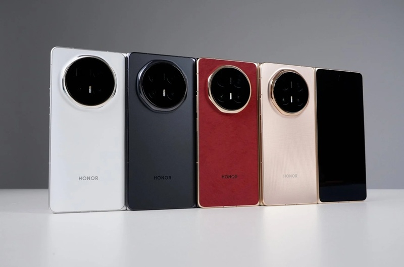 У Китаї дебютував Honor Magic V6 — найкрутіший Fold-смартфон зі Snapdragon 8 Elite Gen 5 і акумулятором на 7150 мА·ч