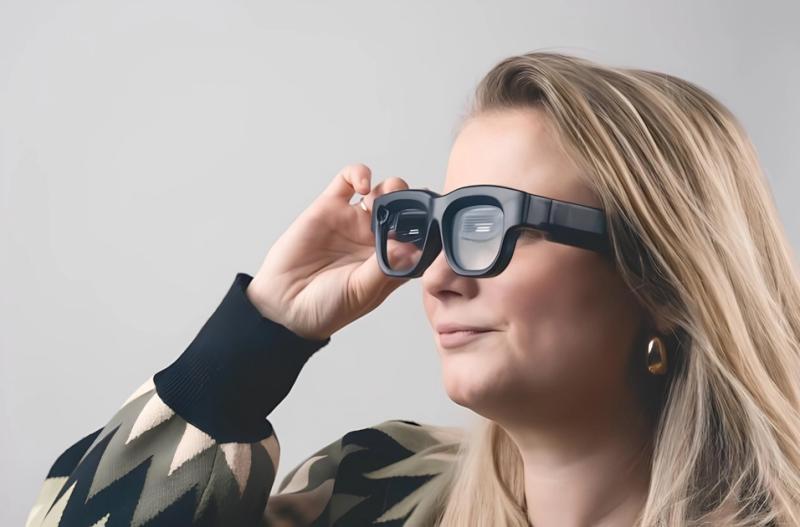 AR-окуляри Luna Glass покращують видимість у темряві для людей із порушеннями зору