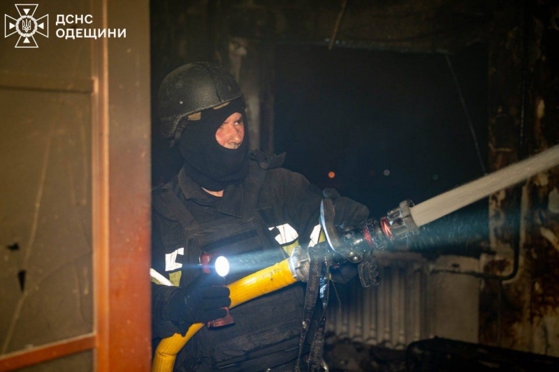 Росія запустила по Одесі понад 60 дронів: Зеленський відреагував на нічну атаку