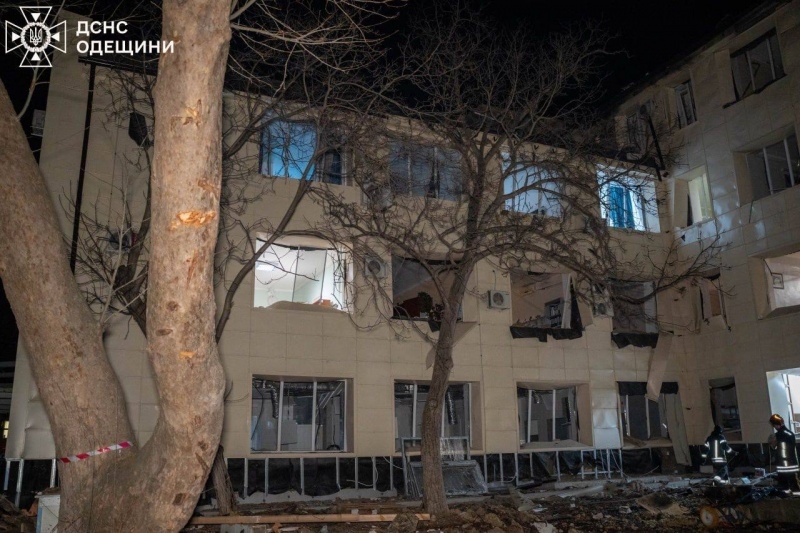 Росія запустила по Одесі понад 60 дронів: Зеленський відреагував на нічну атаку