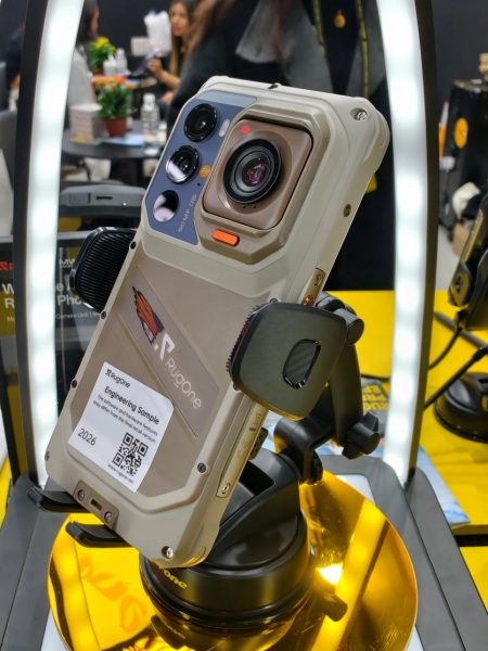 Ulefone представила на MWC 2026 RugOne зі знімною камерою та акумулятором на 9000 мА&middot;год