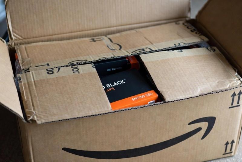 Атракціон небаченої щедрості: як Amazon випадково подарував клієнту 10 SSD WD Black