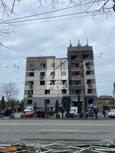 Який вигляд має Подільський район Києва після атаки: репортаж РБК-Україна з місця подій
