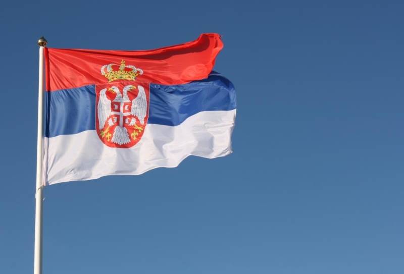 Сербію можуть позбавити фінансування від Євросоюзу через зв’язки з Росією, – Politico