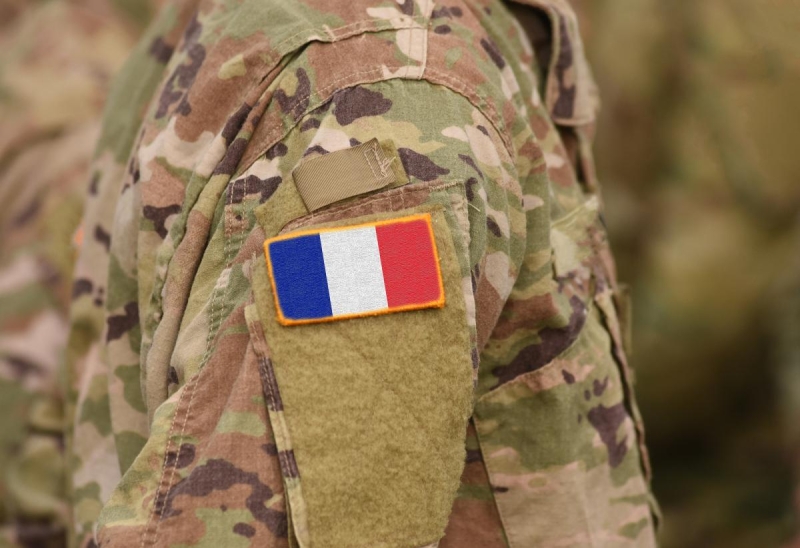 Франція не справляється із напливом добровольців: в армії не вистачає місць