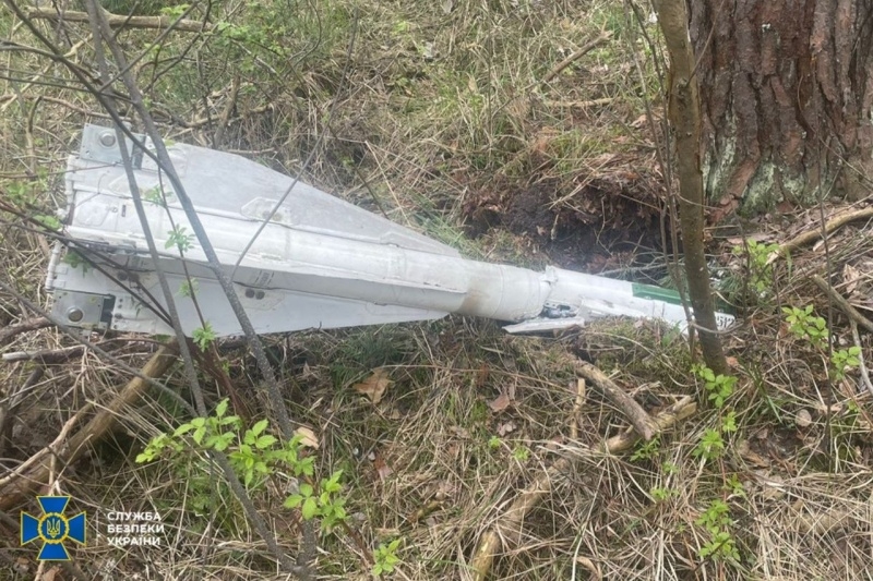 На Чернігівщині виявили підвищену радіацію на уламках російського дрона