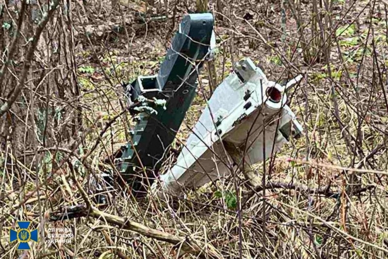 На Чернігівщині виявили підвищену радіацію на уламках російського дрона