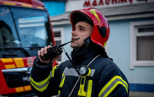 Пошкоджені будинки, авто і порт: все про нічну атаку РФ на Харків, Ізмаїл та Кривий Ріг