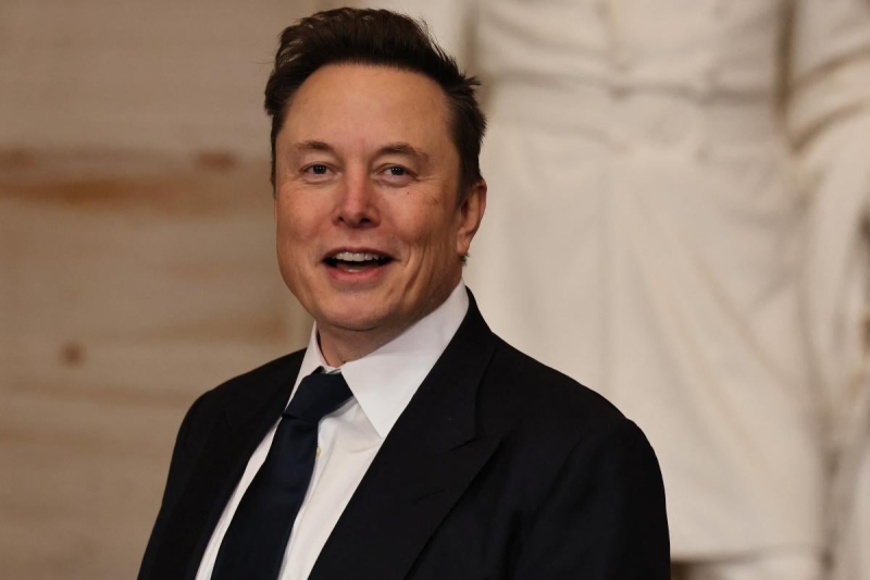 SpaceX подала документи на історичне IPO та оприлюднила свої найбожевільніші плани