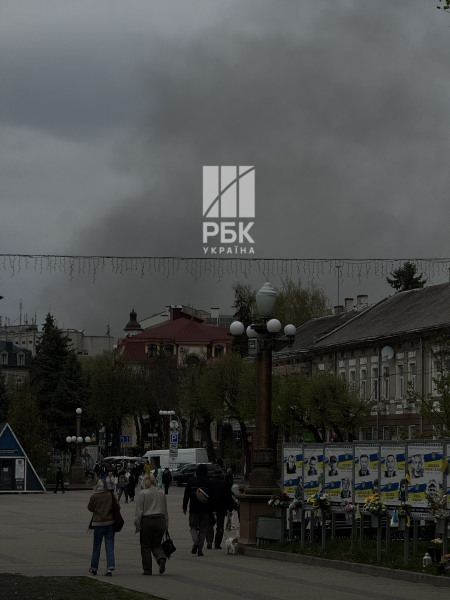 Тернопіль під масованою атакою дронів: що відомо про наслідки