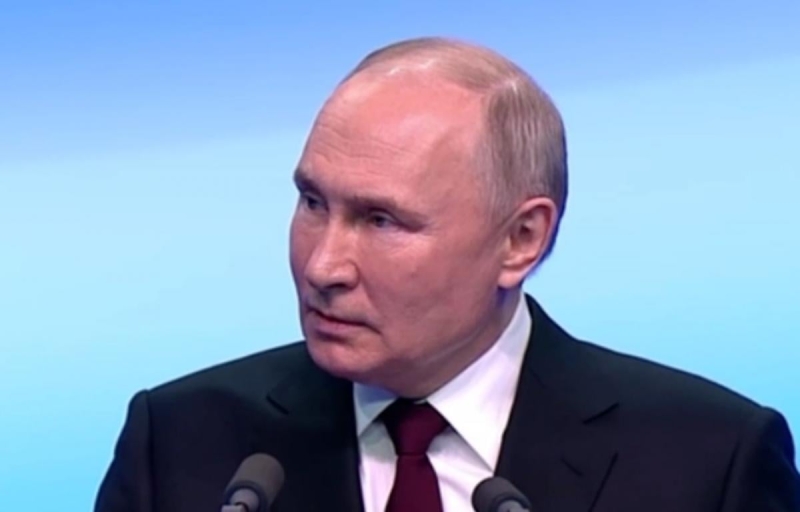 Військовий парад у Москві став для Путіна головним випробуванням, - Politico