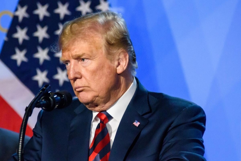 "Вони повинні махати білим прапором": Трамп зробив нову заяву щодо війни в Ірані