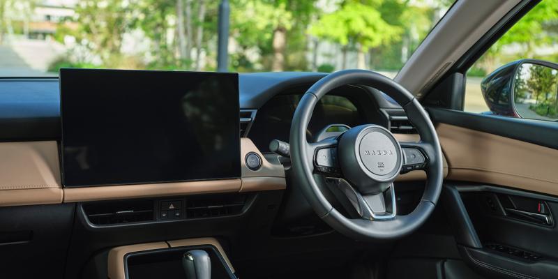 Mazda CX-5 ігнорує критику: японці розкупили кросовер у п'ять разів швидше за прогноз