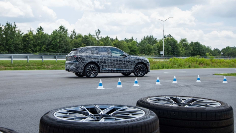 BMW X5 2026: п’ять видів палива та гігантська батарея