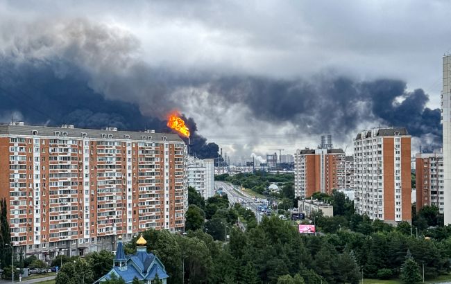 Акції найбільших нафтогазових компаній РФ обвалилися після ударів по Москві