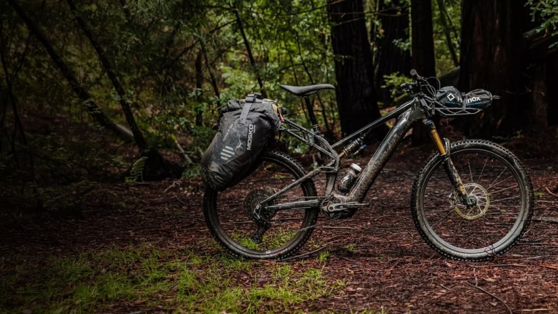 Specialized Levo 4 X: Електробайк за ціною кросовера, який возить вантажі швидше за вас