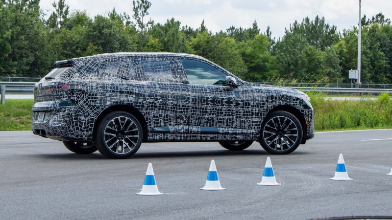BMW X5 2026: п’ять видів палива та гігантська батарея