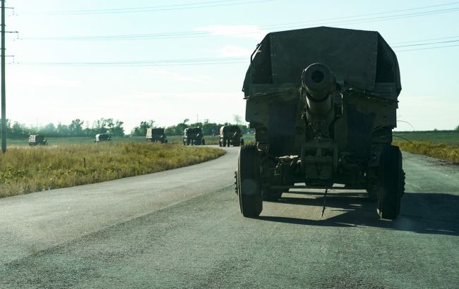 На одній з ключових трас Донеччини розбили колону окупантів