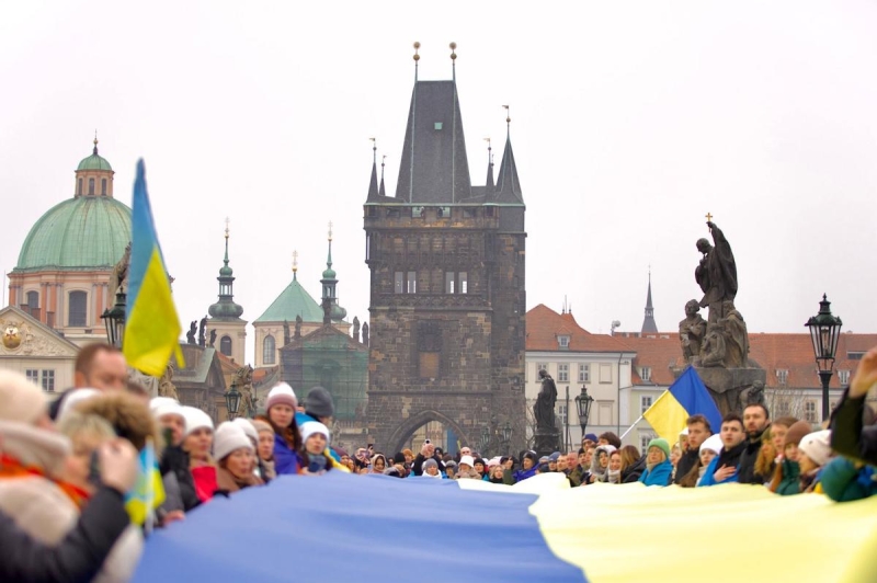 Позбавити українців тимчасового захисту хочуть в одній з країн ЄС