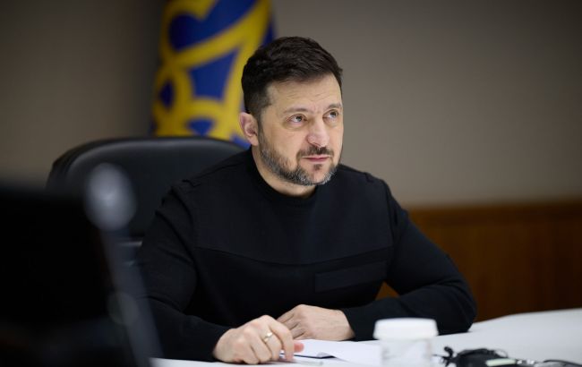 Росія стягує ППО до Москви та Керченського мосту, послаблюючи інші напрямки, – Зеленський