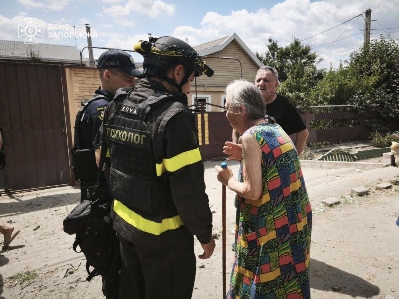 Росія ударила по Запоріжжю, постраждало 17 людей і є загиблі