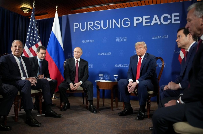 "Тягнути час і не посваритися": експерт про тактику Путіна щодо Трампа