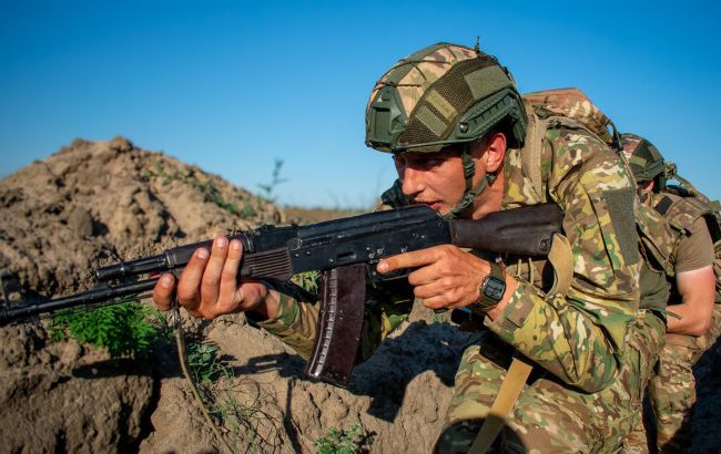 У Сенаті США пропонують купувати Україні зброю за російські гроші