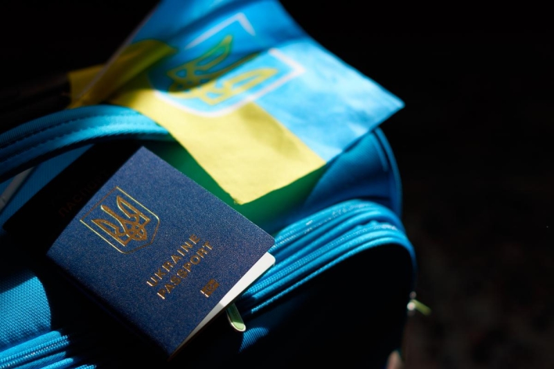 Українці масово залишають Польщу: куди вони переїжджають