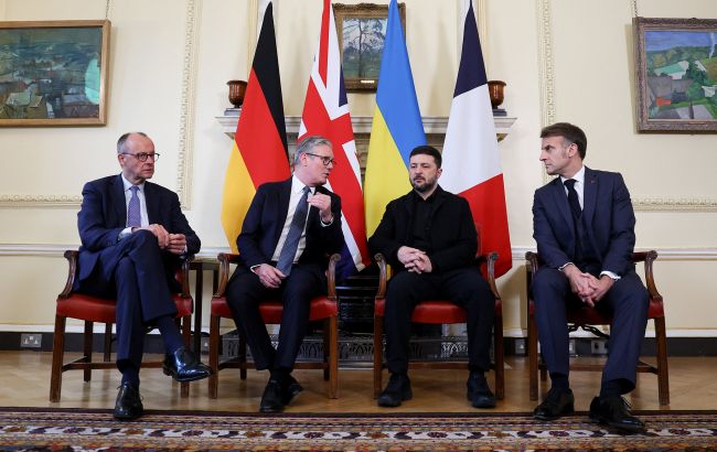 Зеленський зустрінеться сьогодні з Макроном, Стармером і Мерцом, – ЗМІ