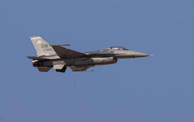 F-16 втрачений під час перехоплення цілей: пілот живий