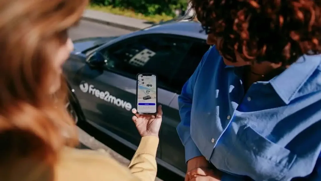 Stellantis продає Free2move: чому каршеринг втратив інтерес для автогіганта