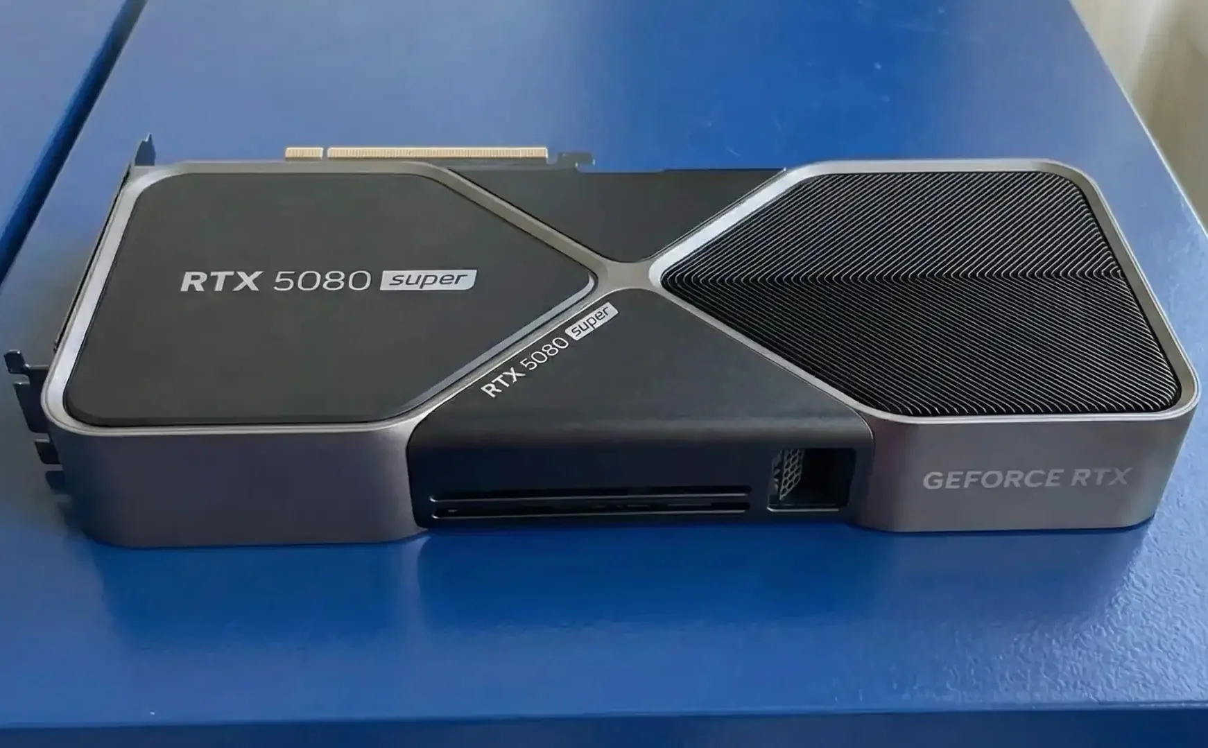 NVIDIA затримує випуск RTX 50 SUPER через дорожчання пам’яті GDDR7