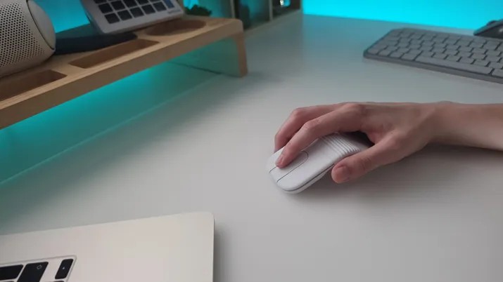 Logitech створила складану мишу Mobi Fold: перевірили, чи замінить вона звичайну