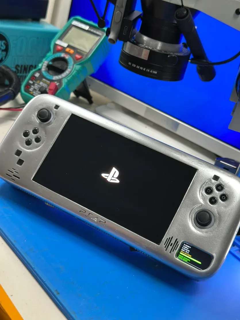 OLED-дисплей 1080p портативної PS4 Slim