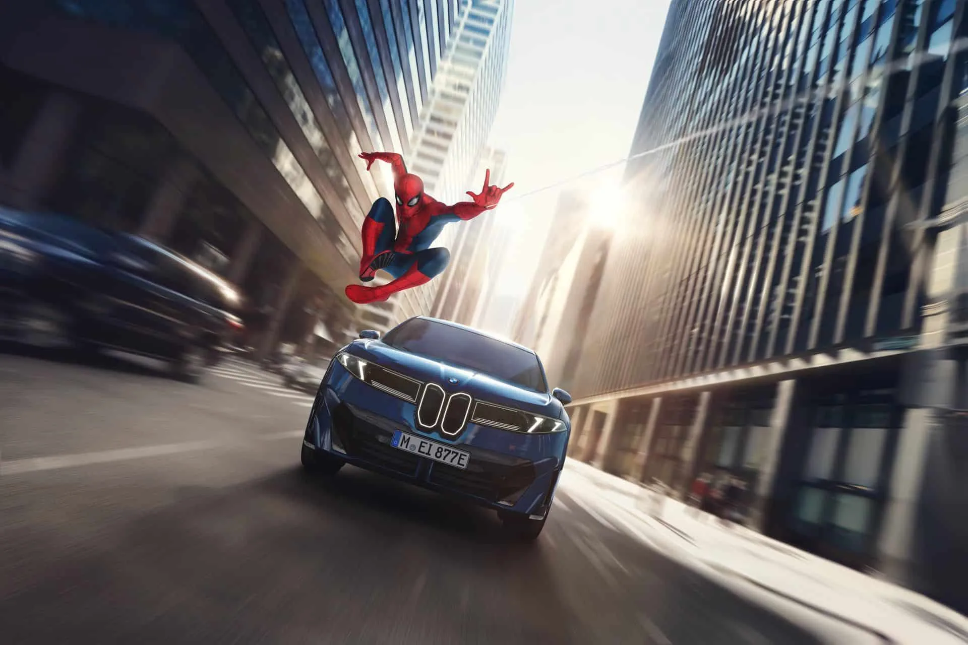 Панель E Ink Prism на електромобілі BMW