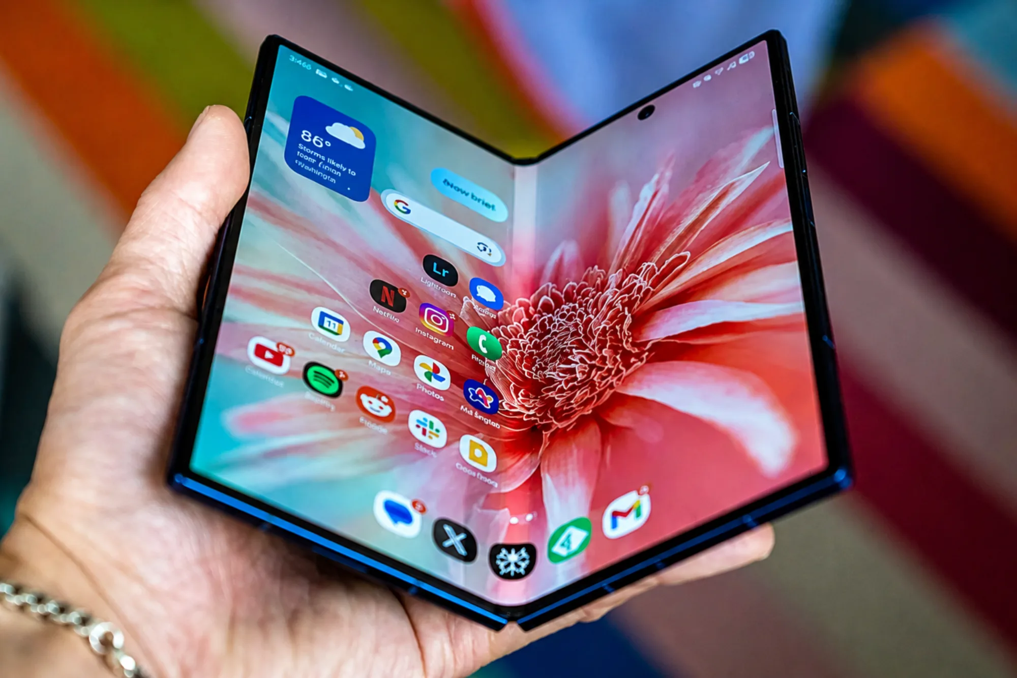 Galaxy Z Fold 8 з панеллю Flex Titanium: все про технічні особливості нової серії
