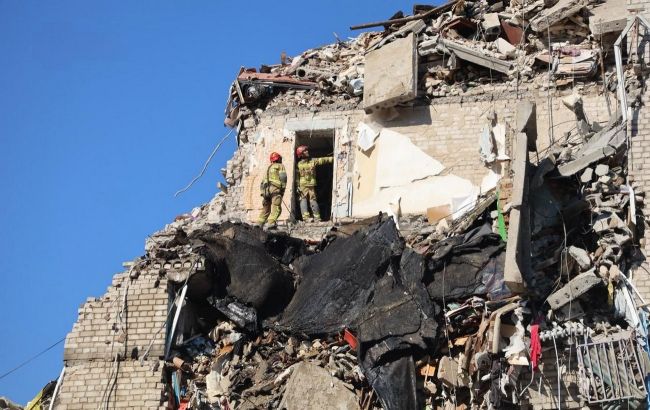 У Києві вже 17 загиблих від нічного обстрілу РФ