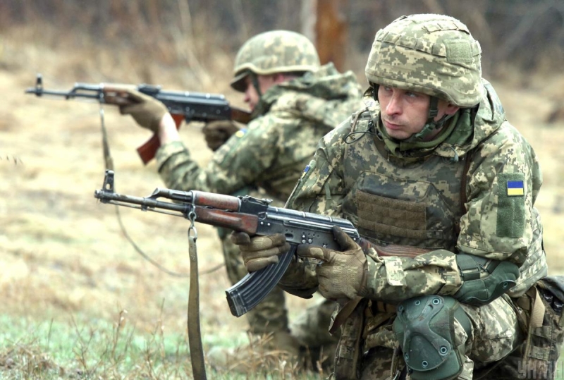 Захід має забагато пихи щодо українського досвіду війни, - генерал