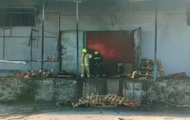 Російський удар по відділенню Нової пошти на Вінниччині: кількість поранених зросла до 8