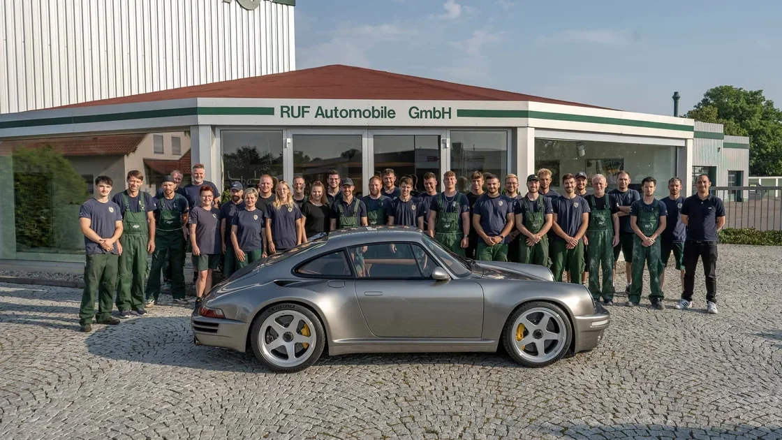 RUF EHRA: карбоновий шедевр німецької мануфактури для перфекціоністів