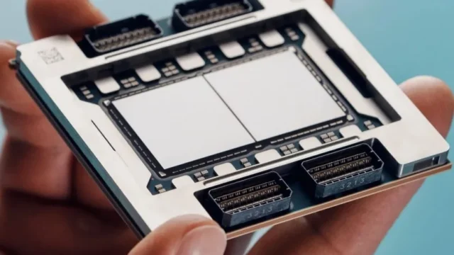 IBM представила революційний процесор з одночасною підтримкою Z та Arm архітектури