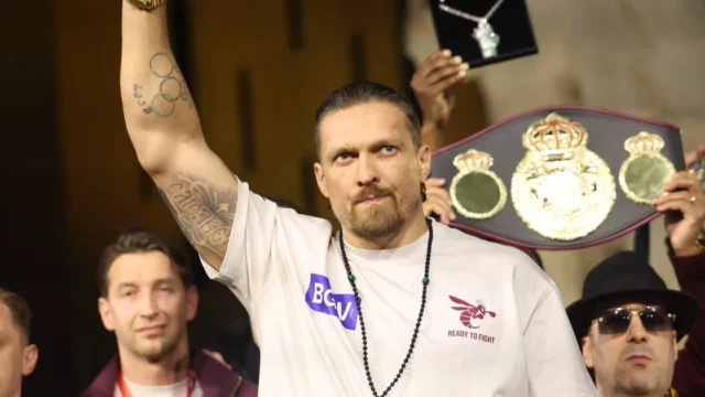 Лапін розповів про варіанти суперників Усика та мрію про бій в Україні