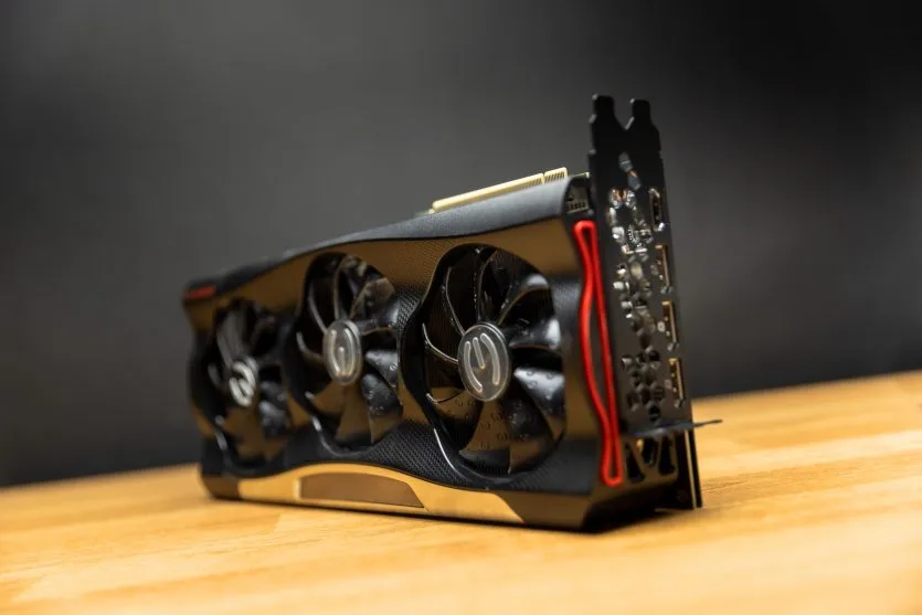 Порівняння оригінальної та модифікованої RTX 3080