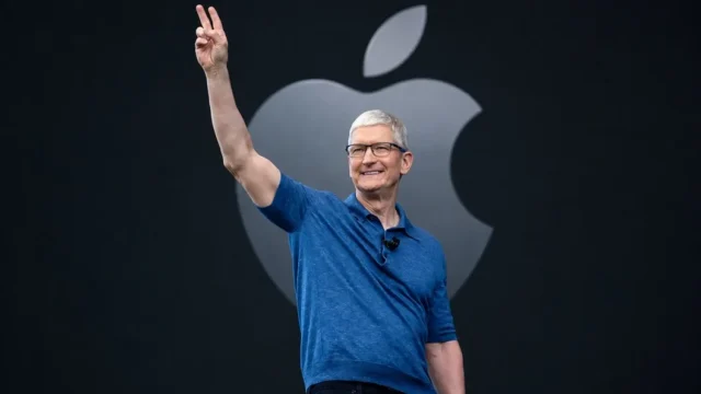 Тім Кук залишає посаду CEO Apple: повний текст прощального листа до команди