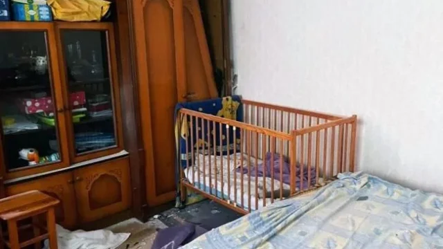 Чудо в Херсоні: боєприпас упав у ліжко малюка, який залишився живий