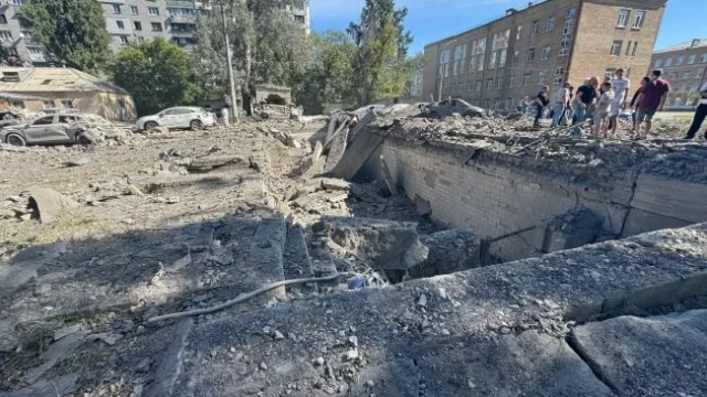 Масована атака на Київ: десятки загиблих та пошкоджена цивільна інфраструктура