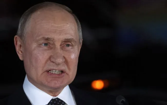 Путін погрожує захопленням західних суден у відповідь на санкції ЄС