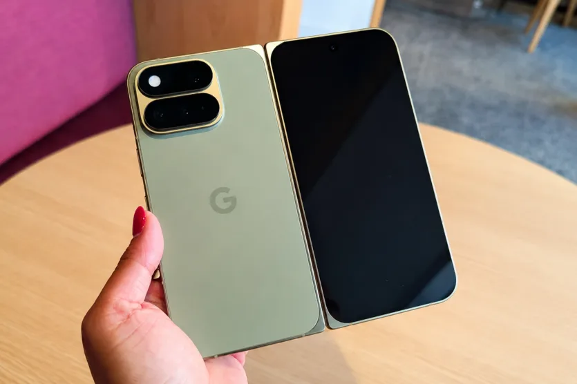 Google Pixel 11 Pro Fold: тонший складний смартфон з потужнішим чипом і яскравішими екранами